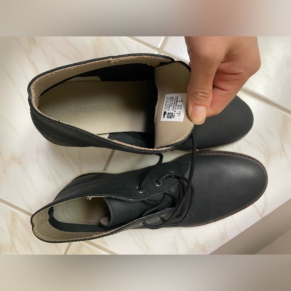 Lacoste Sherbrook HI Leather shoes - Picture 7 of 12